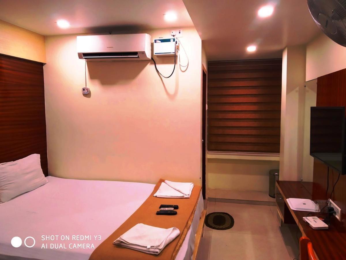 Hotel Milan Manor Port Blair Exterior foto