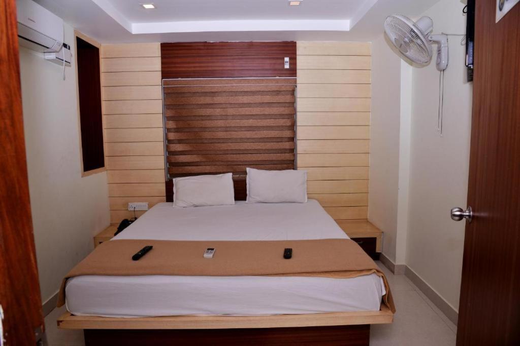 Hotel Milan Manor Port Blair Exterior foto